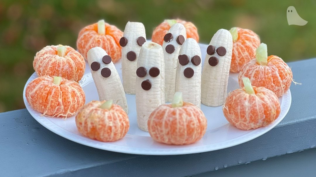 Spooky Recipes: Ghosts, Gourds and Ghoulish Smiles